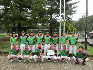 準優勝チームの集合写真