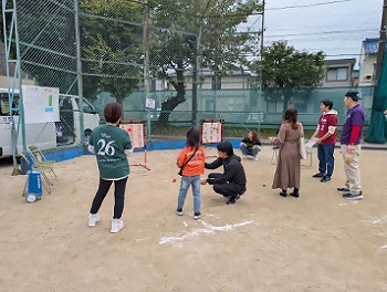 写真：PTAブースによるストラックアウトの様子