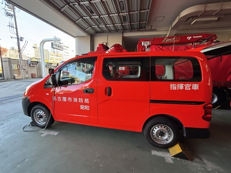 2指揮官車を横から見た写真