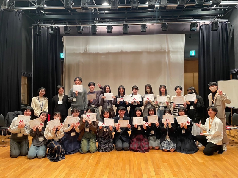 写真：プロジェクトに参加したみなさんの集合写真