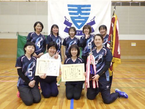 写真：Aブロック優勝の真チームです