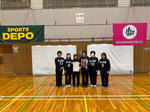 写真：優勝あっぷるの皆さん
