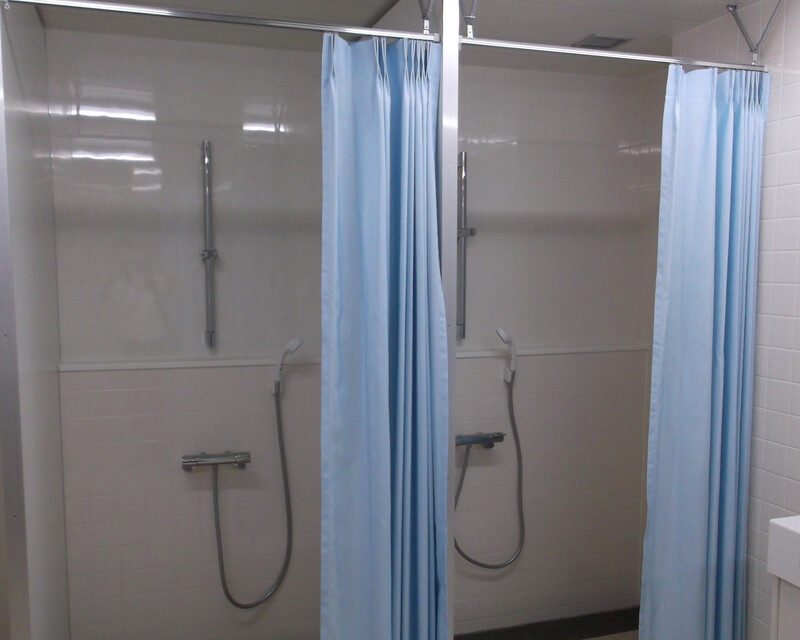 写真：パロマ瑞穂ラグビー場　シャワー室