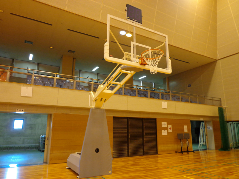 写真：天白スポーツセンターバスケットゴール