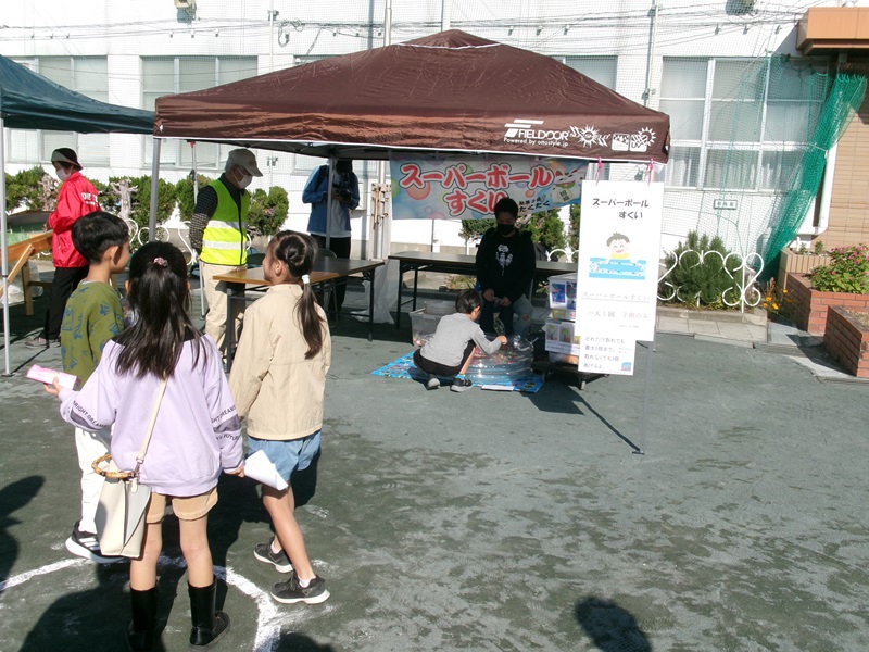 写真：運動場の様子5