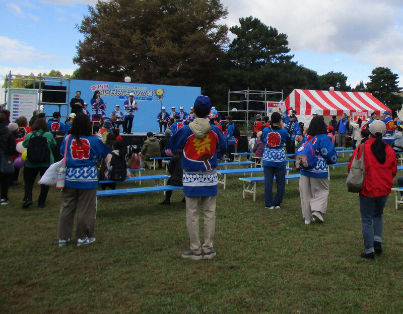 写真：オープニングセレモニーの様子です。