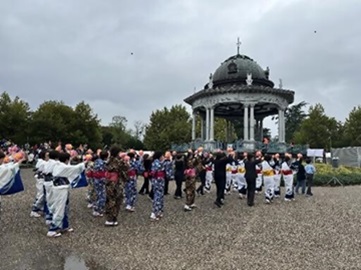 写真：オープニングパレード