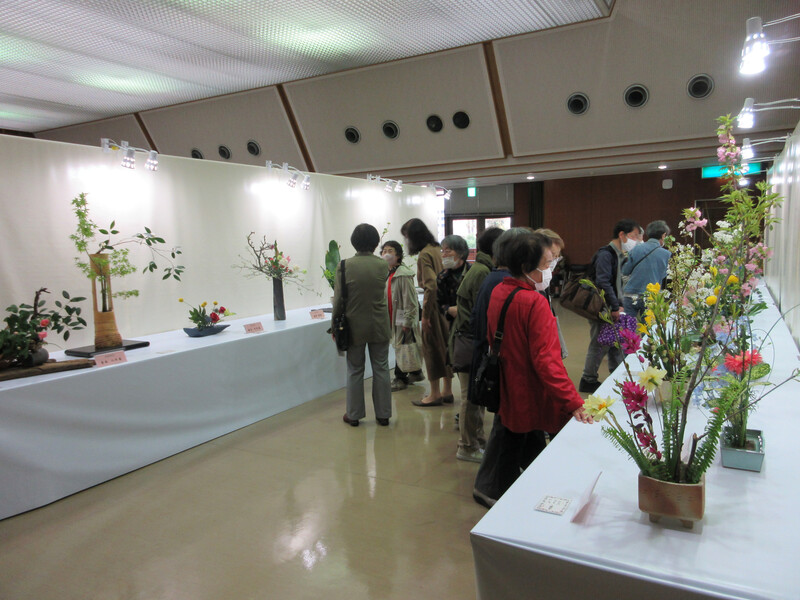 写真：2025北区春のいけばな展2