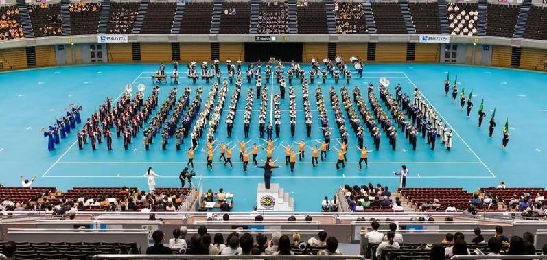 過去の「ナゴヤ・マーチング＆バトン・ウェーブ」の写真