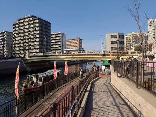 写真：あつた堀川クルーズの様子1