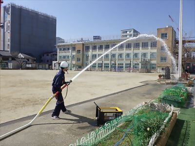 写真：放水訓練