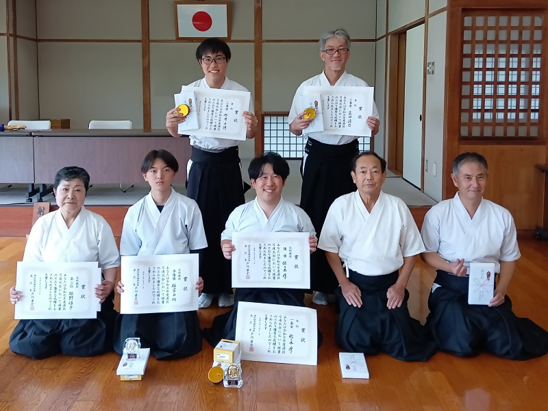 入賞者の皆さんの写真