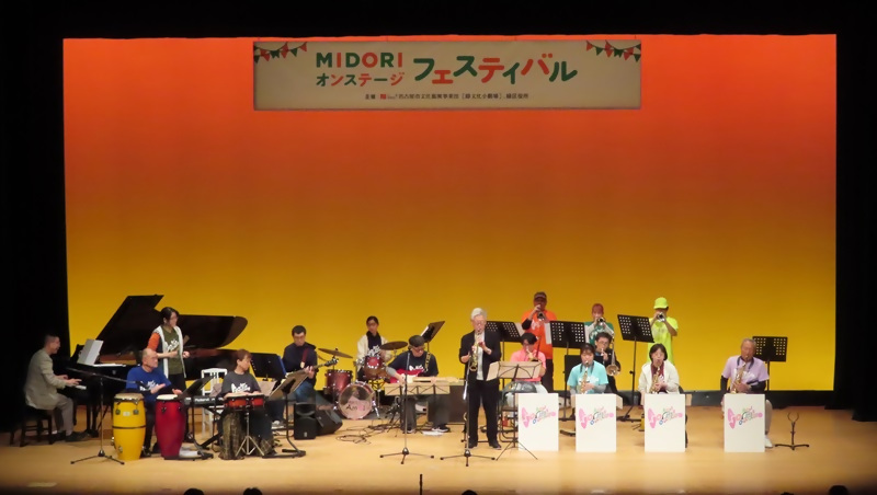 写真：発表の様子2