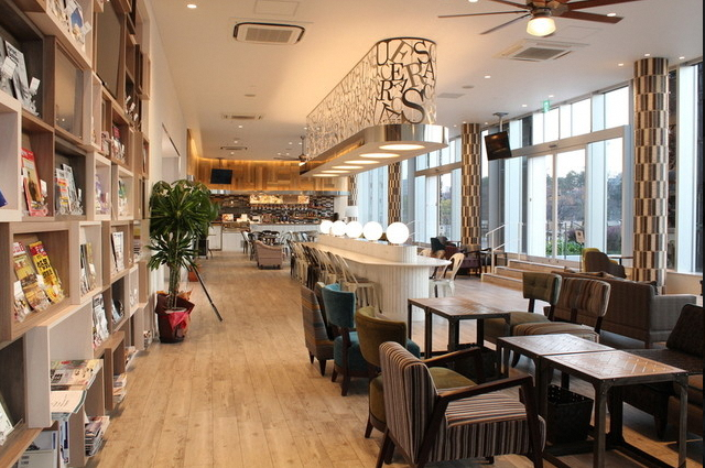 猿Cafe 愛知学院大学名城公園キャンパス店