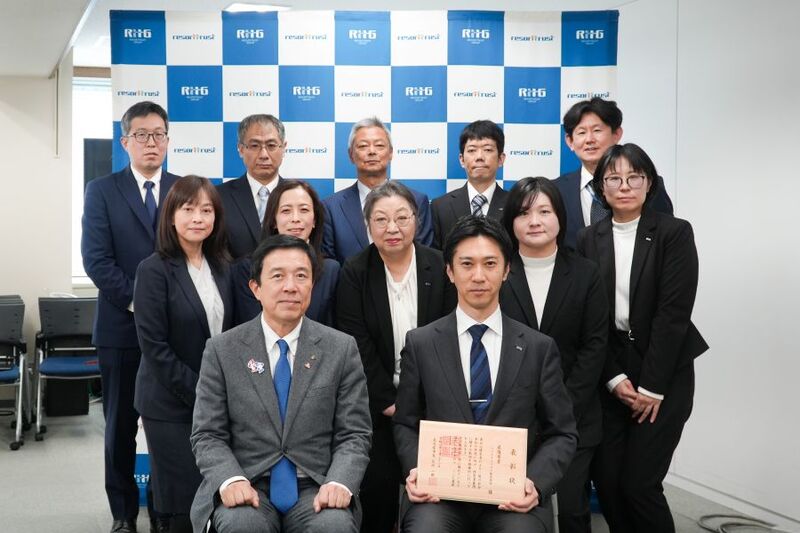 最優秀賞表彰状授与式の写真