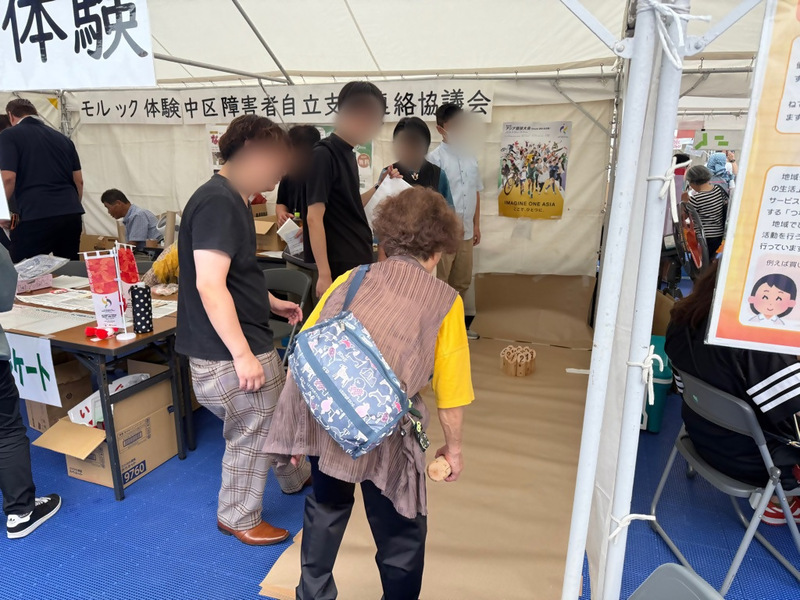 写真：モルック体験ブースの様子