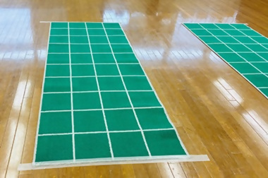 スクエアステップで使うマットの写真