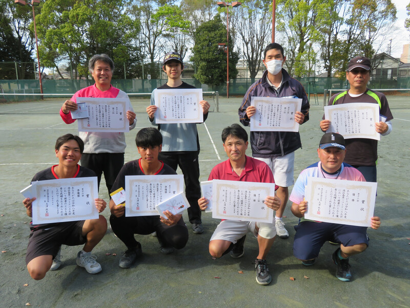 写真：男子の部、入賞者