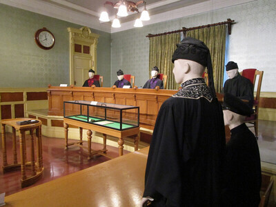 写真:第8常設展示室2