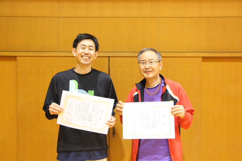 写真　男子中上級　準優勝