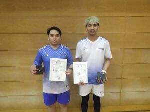 写真：男子1位グループ優勝者