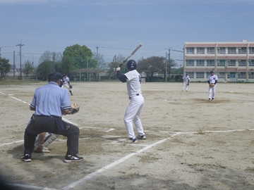 試合の様子の写真