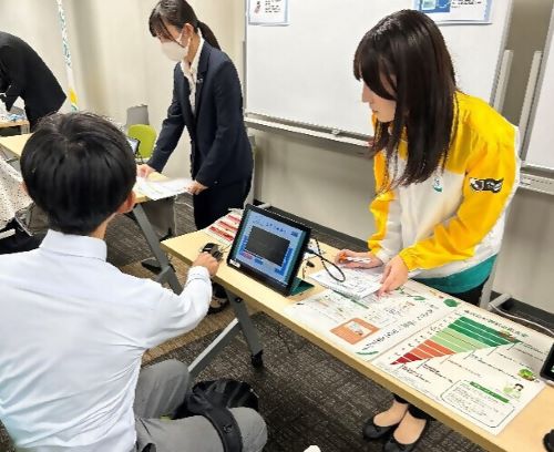健康測定会（提供：明治安田生命保険相互会社）の事業の様子