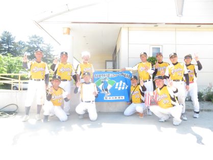 写真：シニアの部優勝チーム