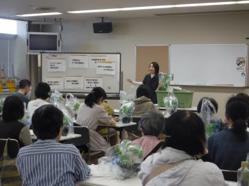 写真：緑のカーテンづくり講習会1