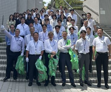 日鉄物産株式会社名古屋支店の清掃活動の写真