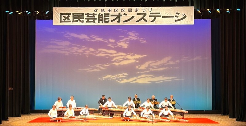 令和7年度芸能オンステージの様子の写真