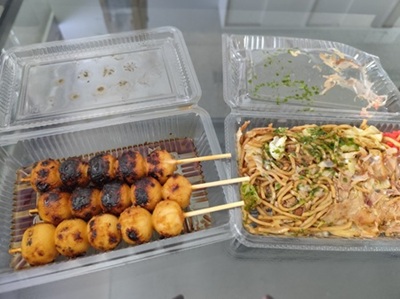 画像:みたらし団子や焼きそばの画像