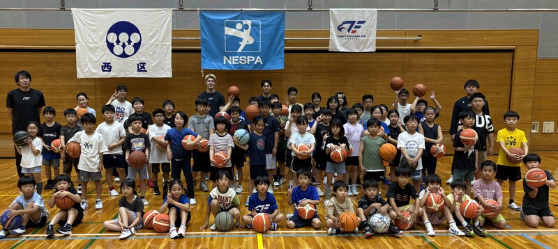 写真:参加者が集合している様子