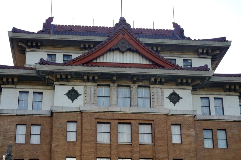 愛知県庁舎正面の写真