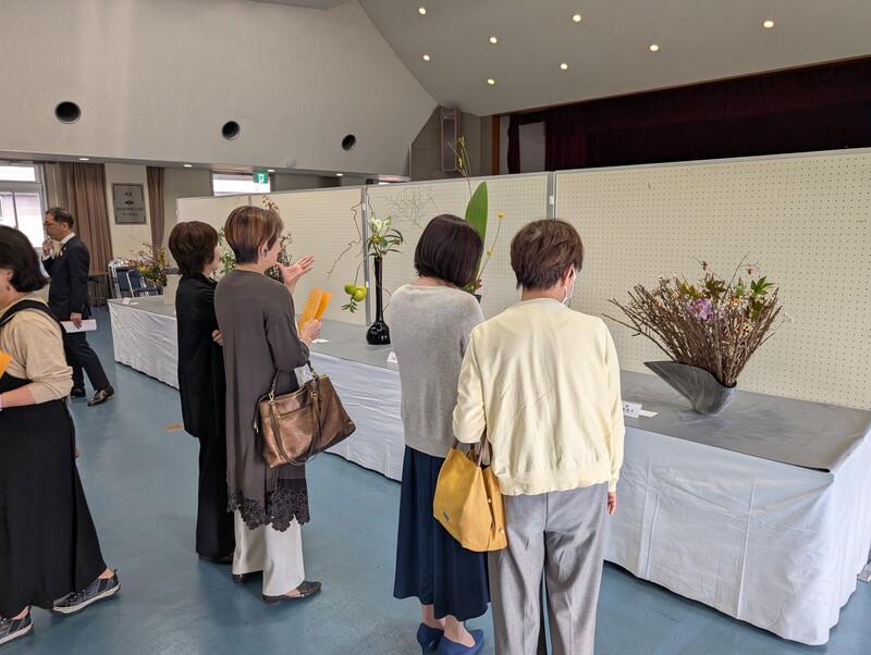 令和7年度の秋のいけばな展の写真(その2)