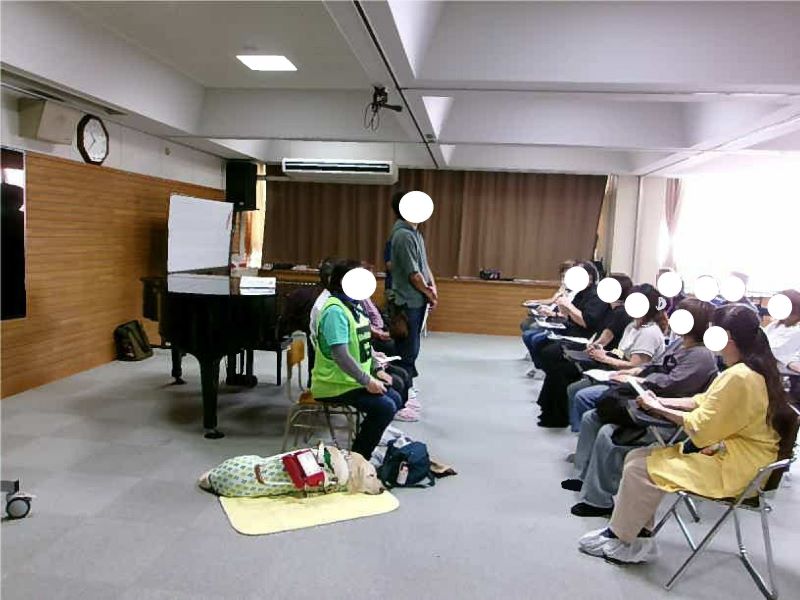 要配慮者の方と意見交換をする様子