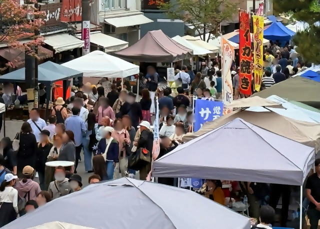 令和8年度覚王山商店街春祭りの様子の写真