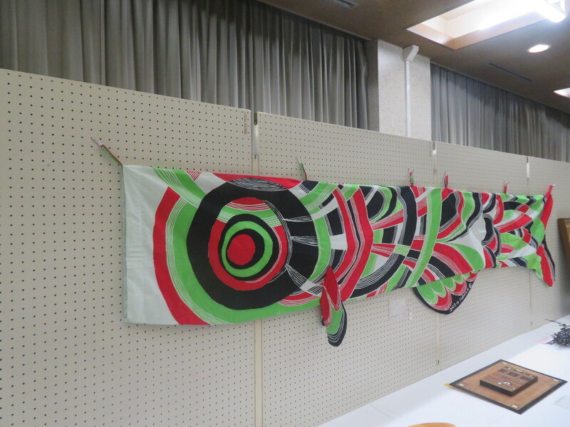 中日賞の彫刻・工芸作品です
