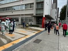 熱田消防署の東側を通過しているところ