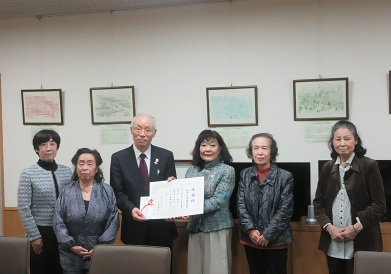 中田会長と区女性協議会の皆さん