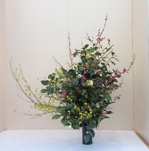 きれいに活けられた季節の花