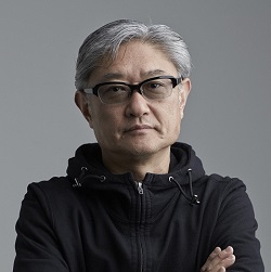 映画監督の堤　幸彦さんの写真