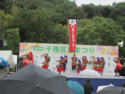 沖縄民謡の演奏の様子