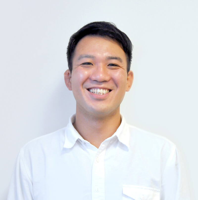 写真：講師の顔写真