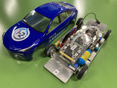 小型燃料電池車