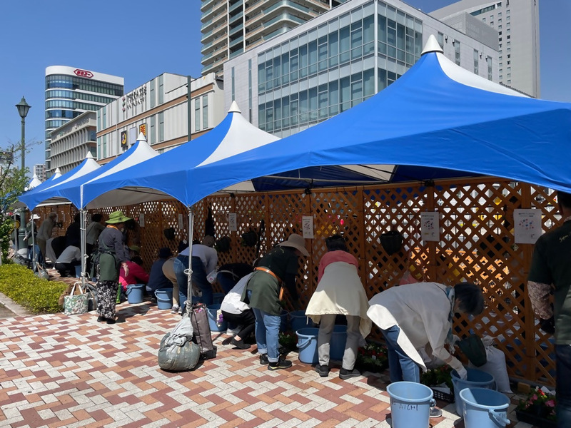 過去の作成会の様子です。
