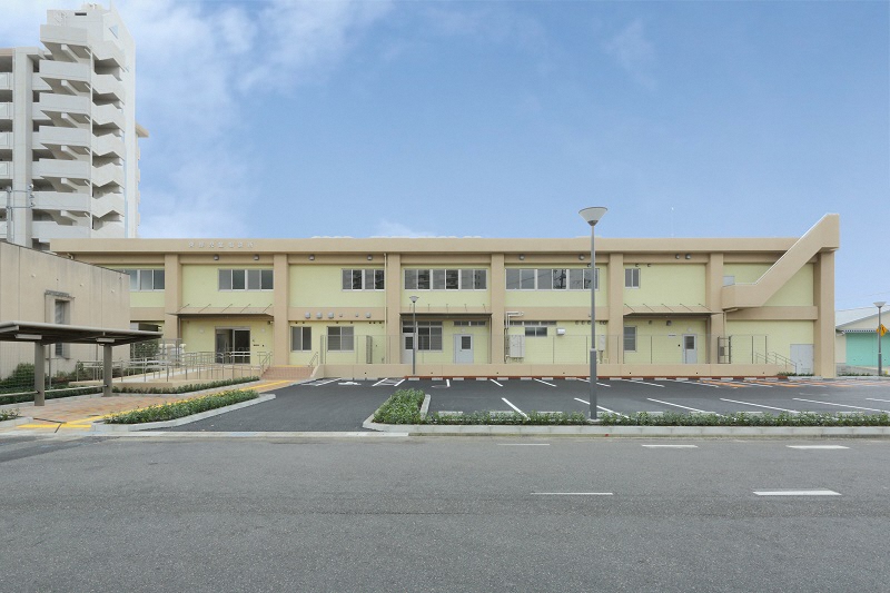 東部児童相談所建物外観。