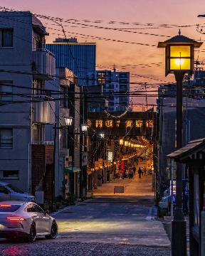 円頓寺商店街の夕暮れの写真