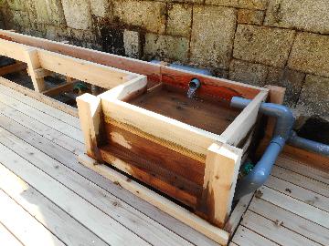 湧き水の湧き出し口の様子です。