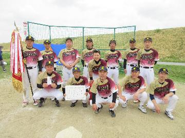 優勝の川中学区の皆さん